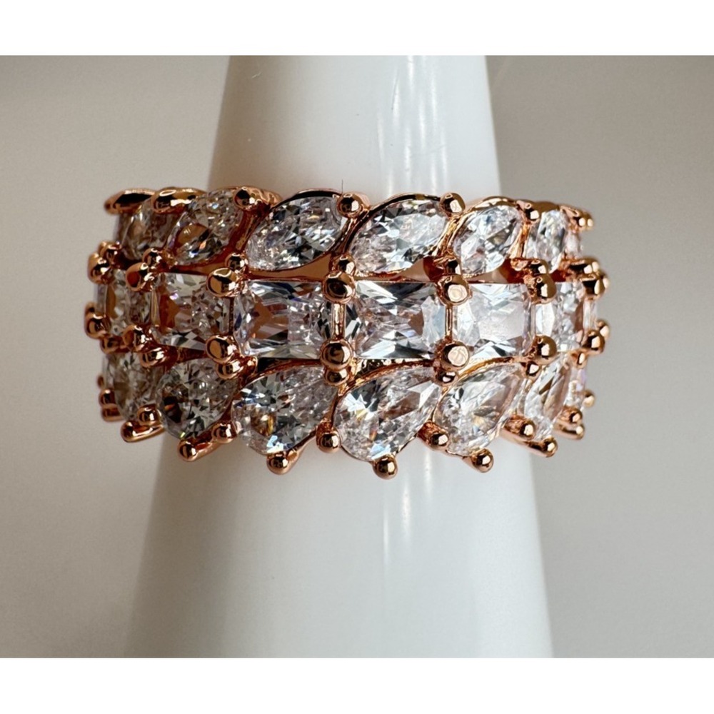 Size 8 Bomb Party Ring - RG47766 Beyond The Horizon - Diamond CZ On Rose Gold
